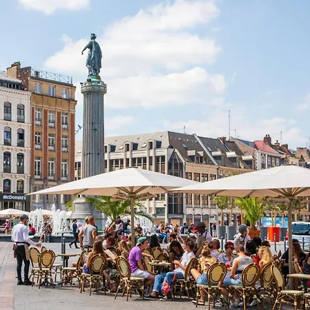 Apartmán Centre - And Functional W/ View Lille